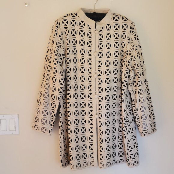 Dakota West Leather Ladies Jacket.Classic Window...